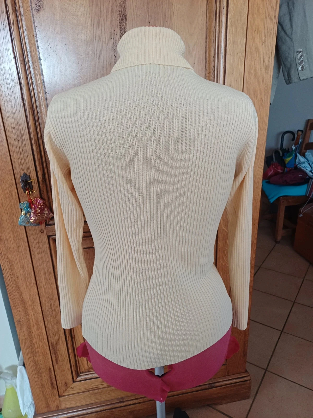 Trui met ronde hals geel maat 38 – photo 3